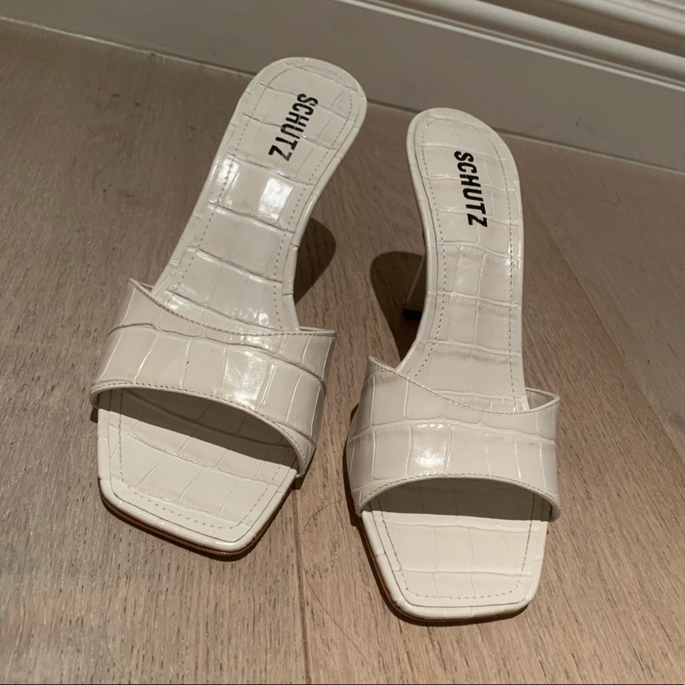 SCHUTZ pearl slip-on heels in size 8
